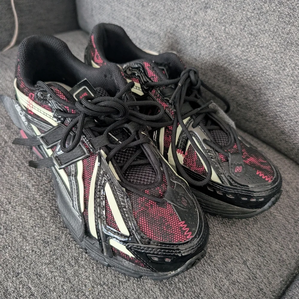 New Balance1906A lace-up sneakers